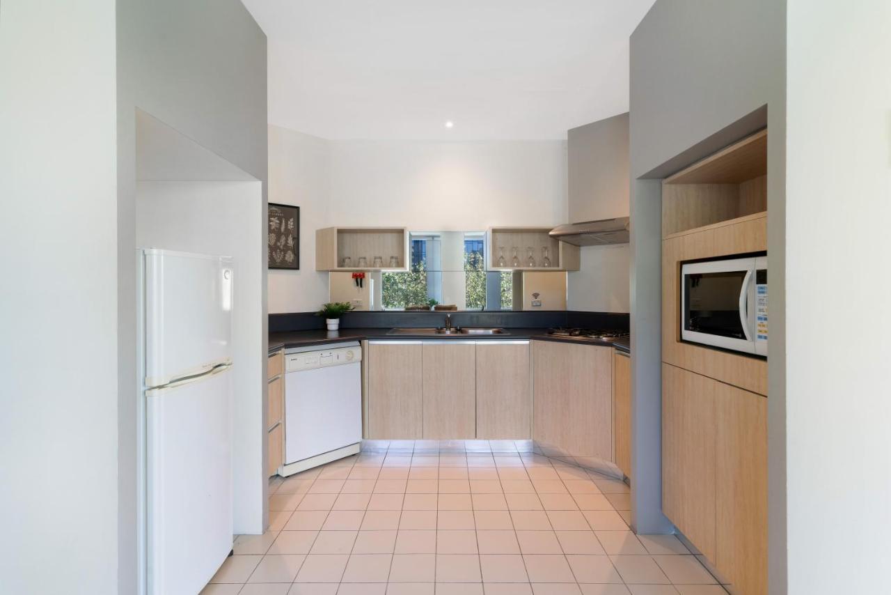 Park Regis Griffin Suites Melburne Exterior foto